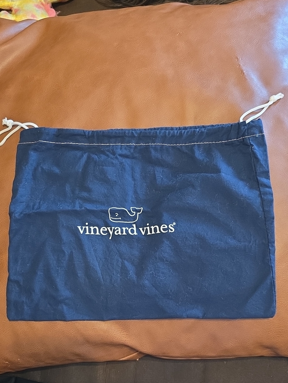 Vinyard Vines Dustbag